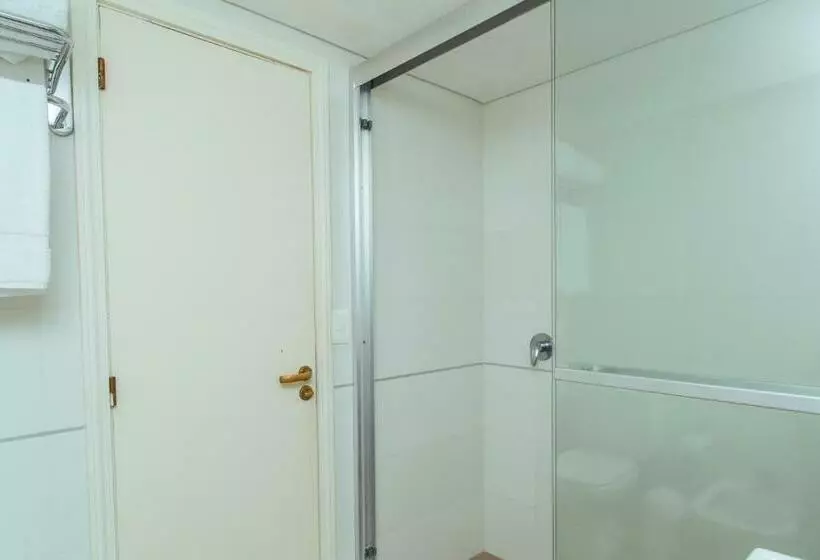 اتاق استاندارد, Golden Beach Resort & Spa
