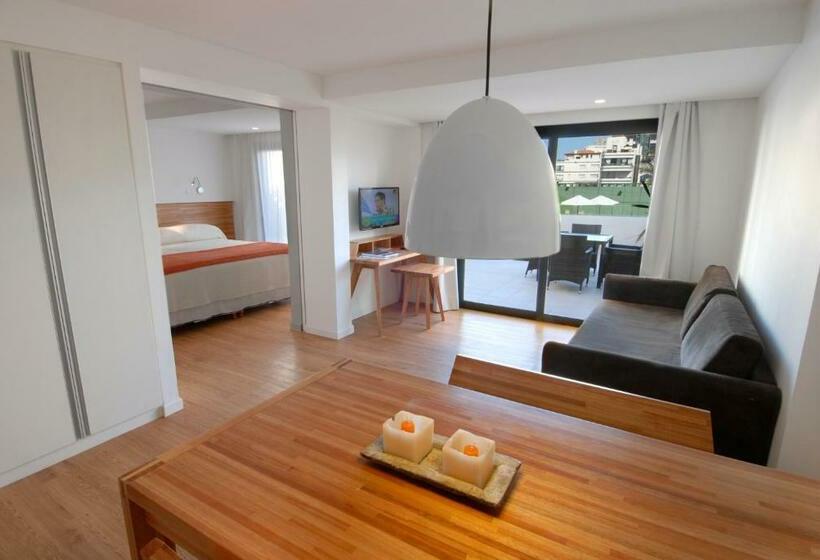 高级套房, Golden Beach Resort & Spa