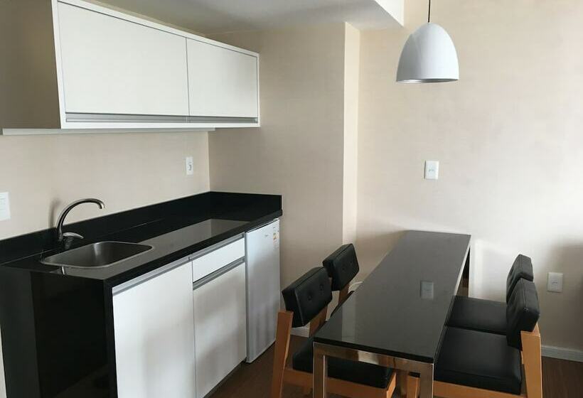 高级套房, Golden Beach Resort & Spa