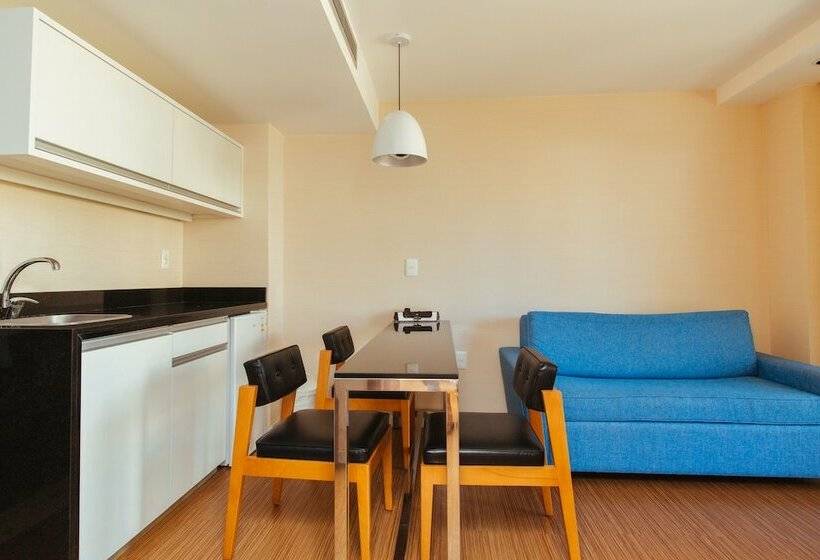 高级套房, Golden Beach Resort & Spa