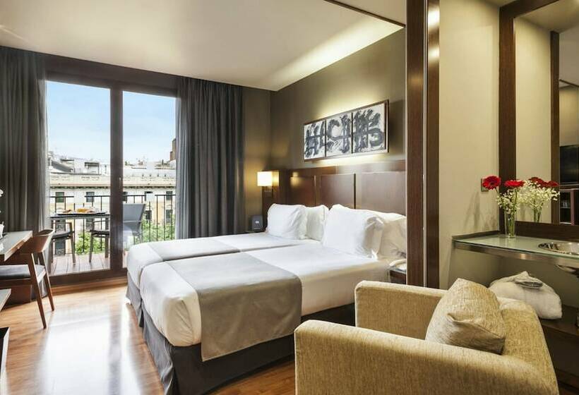 Номер Стандарт, Acta Atrium Palace