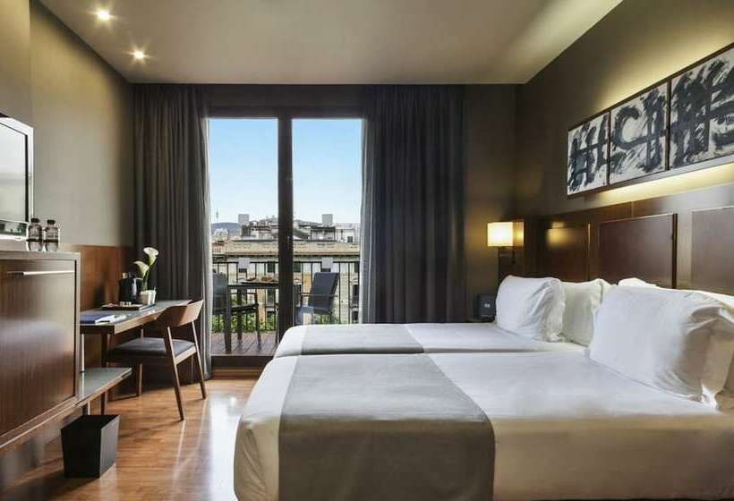 Номер Стандарт, Acta Atrium Palace