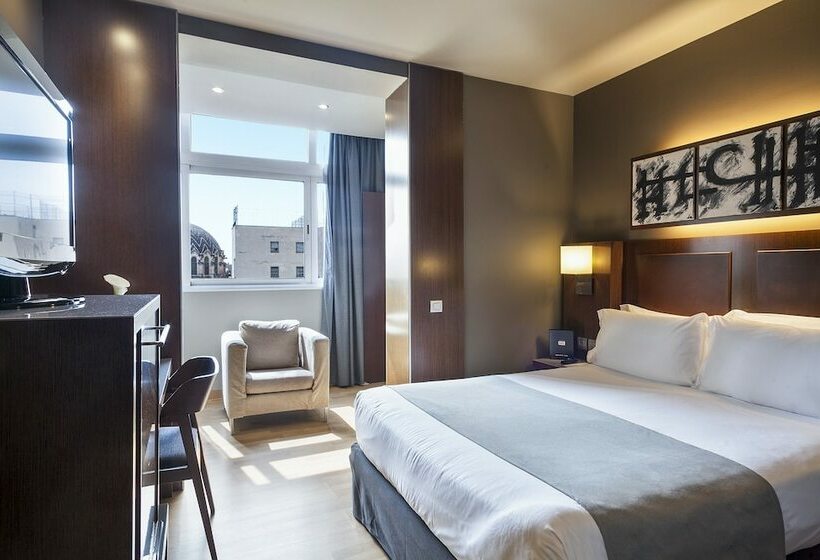 Номер Стандарт, Acta Atrium Palace