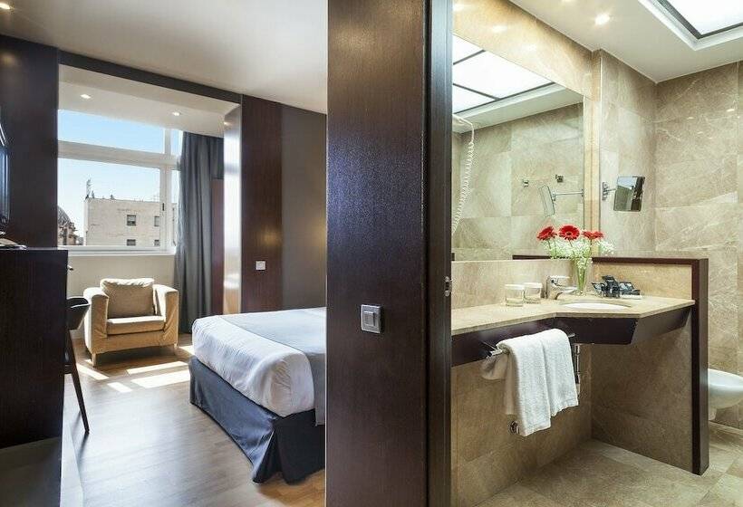 Номер Стандарт Трехместный, Acta Atrium Palace