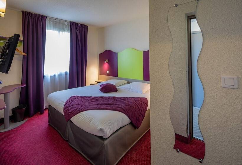 Номер Стандарт Трехместный, Logis Hotel Noemys Pont De L Etoile