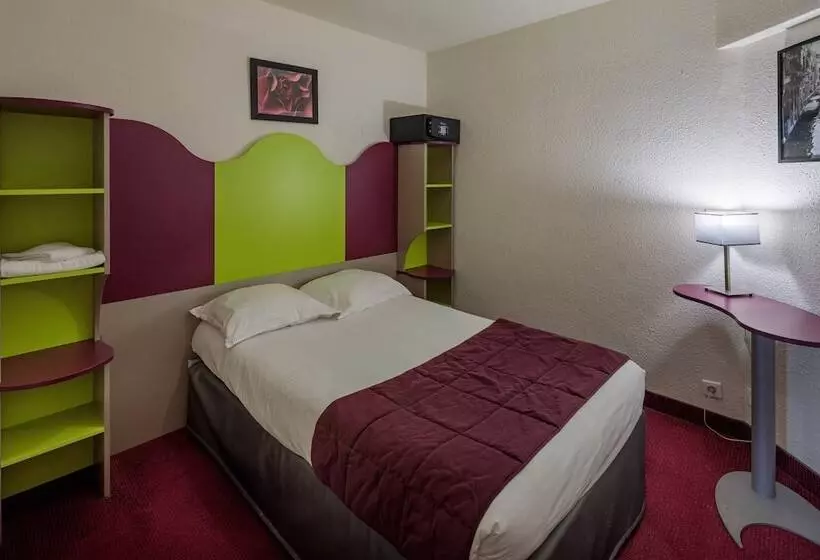 ファミリールーム, Logis Hotel Noemys Pont De L Etoile
