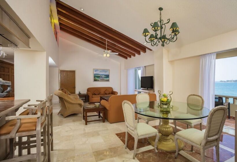 جناح جونيور, Fiesta Inn Veracruz Boca Del Rio