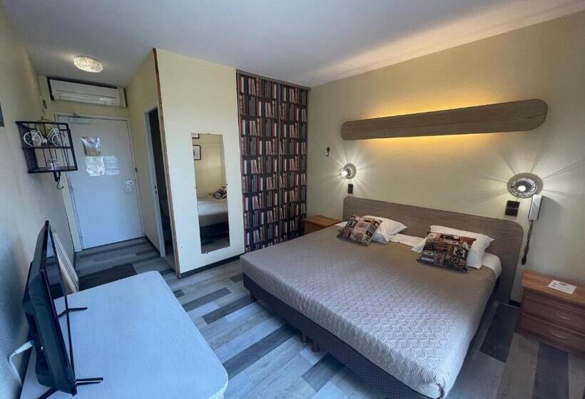 スーペリアールーム, Hostellerie Saint Benoît