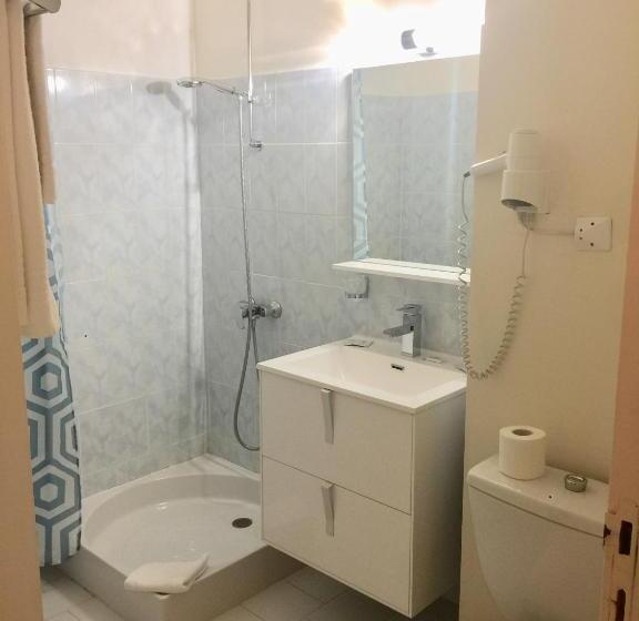 スタンダードルーム, Hostellerie Saint Benoît