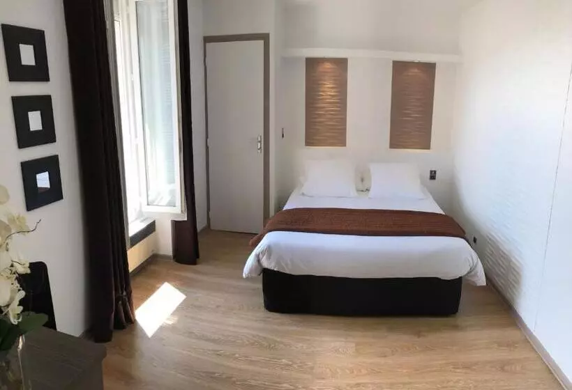 スタンダードルーム, Hôtel Du Château