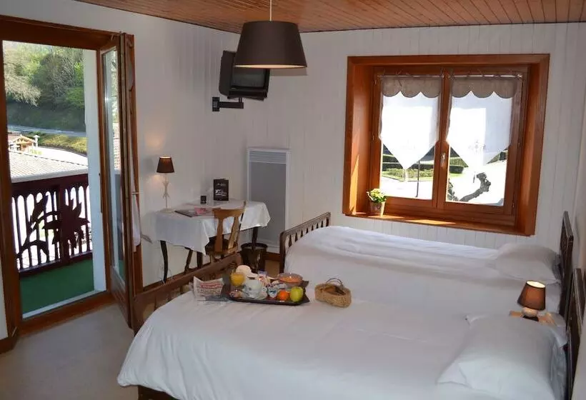 Standard-huone, Citotel L Echo Des Montagnes