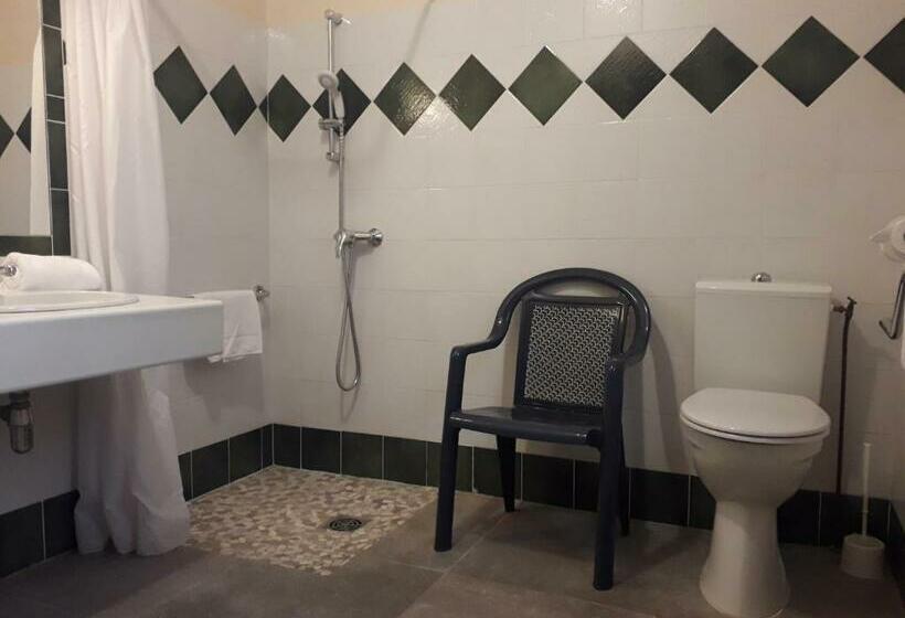 غرفة قياسية, Le Mas Du Colombier