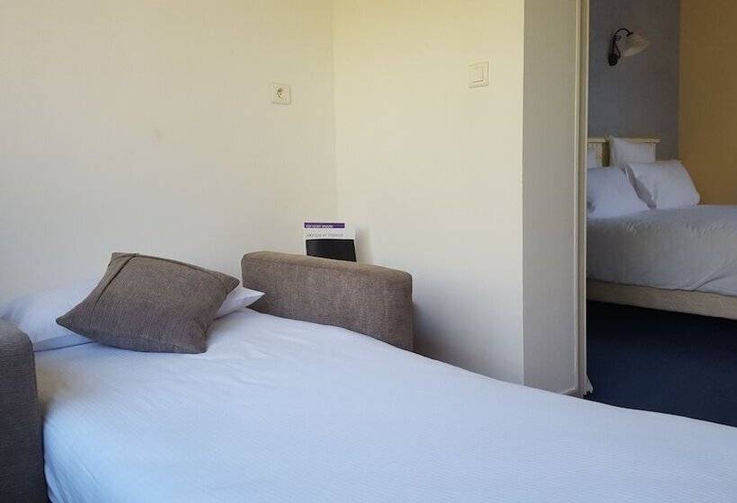 غرفة سوبيريور ثلاثية, Le Mas Du Colombier