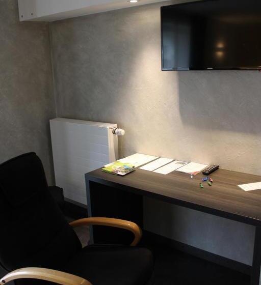 חדר סטנדרט, Les Moineaux