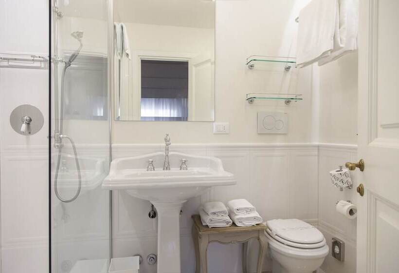 سوییت جونیور, Palazzo Lorenzo Hotel Boutique & Spa