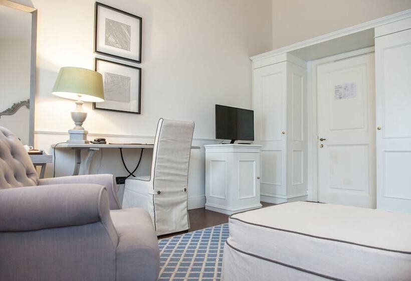 سوییت جونیور, Palazzo Lorenzo Hotel Boutique & Spa