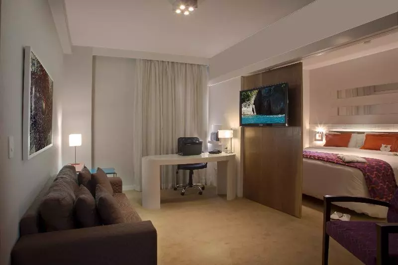 プレミアムルーム, Quality Suites Alphaville