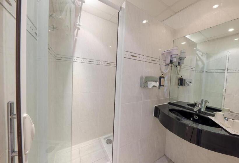 اتاق استاندارد با چشمانداز باغ, Saint Christophe