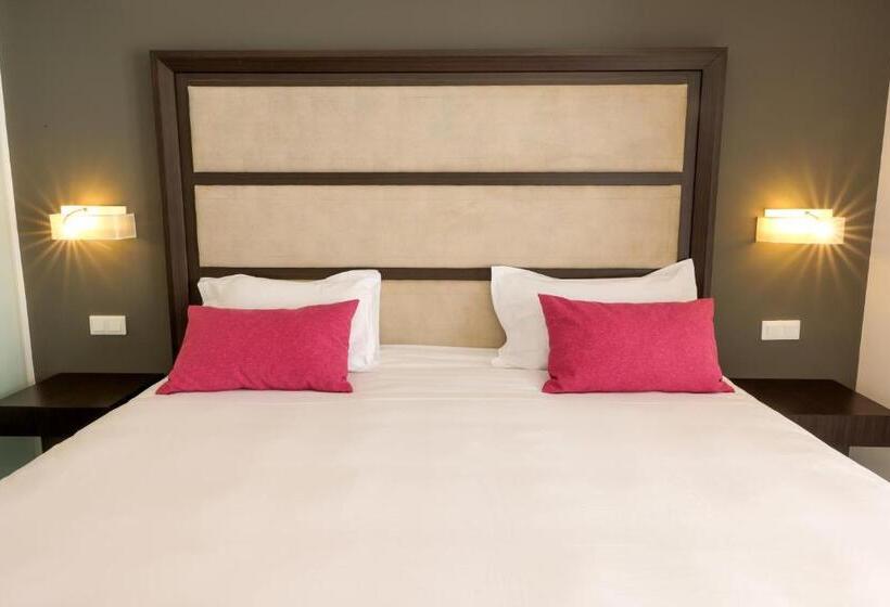 اتاق سوپریور با چشمانداز دریا, Saint Christophe