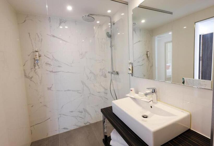 اتاق سوپریور با چشمانداز, Saint Christophe