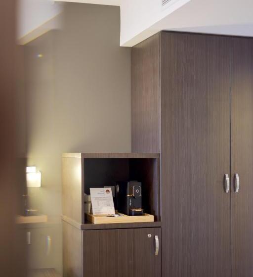 اتاق سه نفره سوپریور با چشمانداز باغ, Saint Christophe