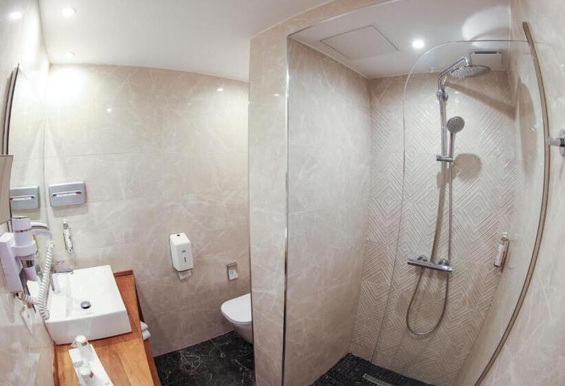 اتاق سوپریور با چشمانداز دریا, Saint Christophe