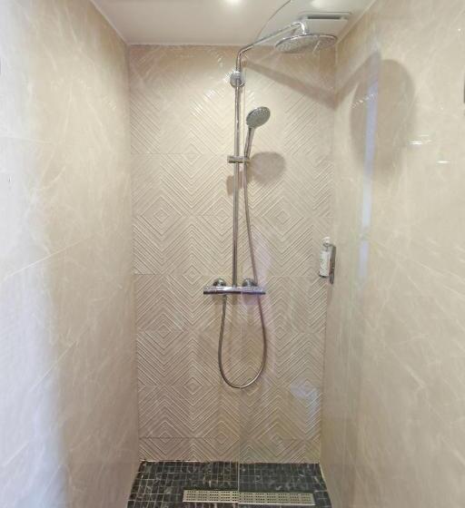 اتاق سوپریور با چشمانداز دریا, Saint Christophe