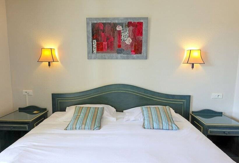 اتاق استاندارد با چشمانداز دریا, Saint Christophe