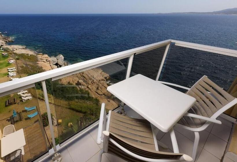 اتاق استاندارد با چشمانداز دریا, Saint Christophe