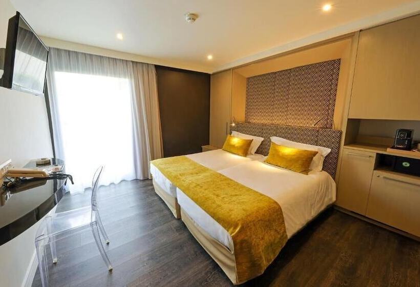 اتاق سوپریور با چشمانداز باغ, Saint Christophe