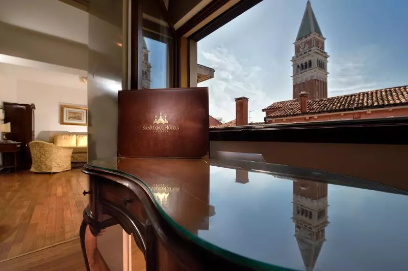 سوئیت کلاسیک, San Marco Palace