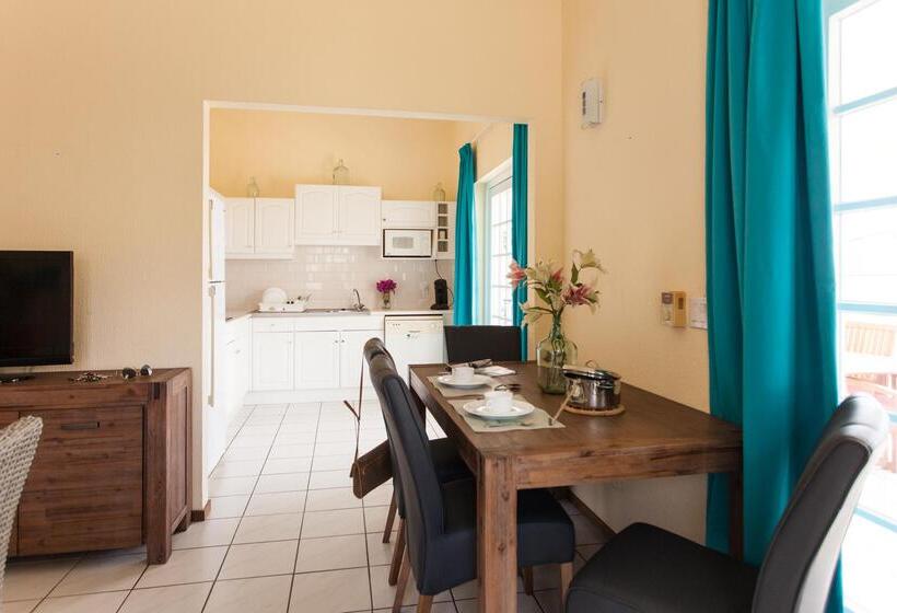 ویلای 1 خوابه, Livingstone Jan Thiel Resort