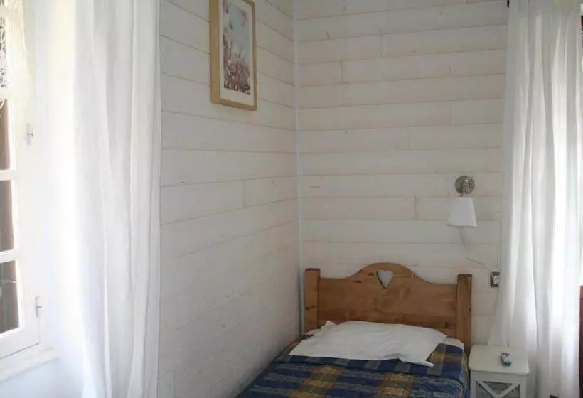 スタンダード４人部屋, Auberge Du Lac