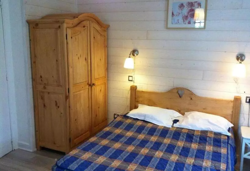 スタンダード４人部屋, Auberge Du Lac