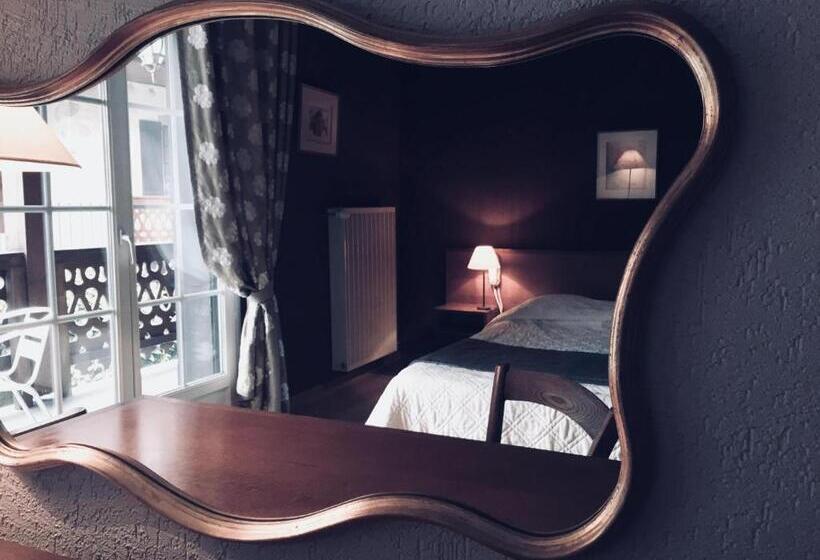 Номер Стандарт Вид на Горы, Auberge Du Roselet