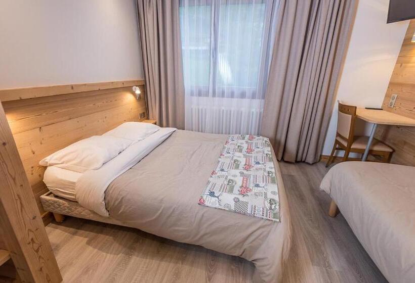 חדר סטנדרט לשלושה, Flor Alpes