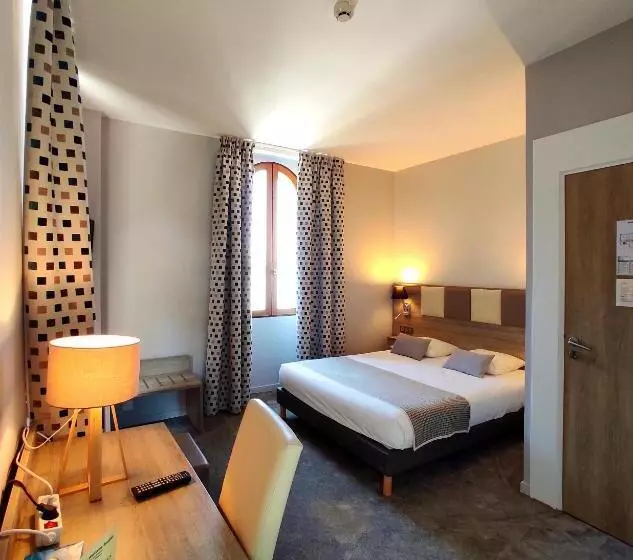 اتاق استاندارد با چشم‌انداز استخر, Hôtel Des Princes