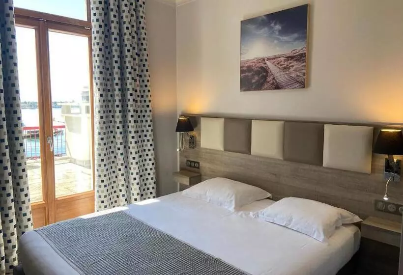 اتاق استاندارد با بالکن, Hôtel Des Princes
