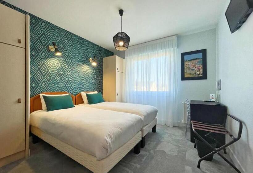 غرفة قياسية, Hôtel L Albatros