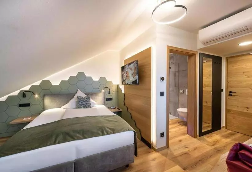 スタンダードシングルルーム, Landrefugium Obermüller Spa & Naturresort 4,5 Sterne