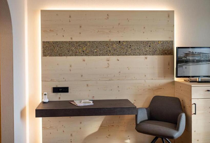 غرفة قياسية مطلّة علي الحديقة, Landrefugium Obermüller Spa & Naturresort 4,5 Sterne