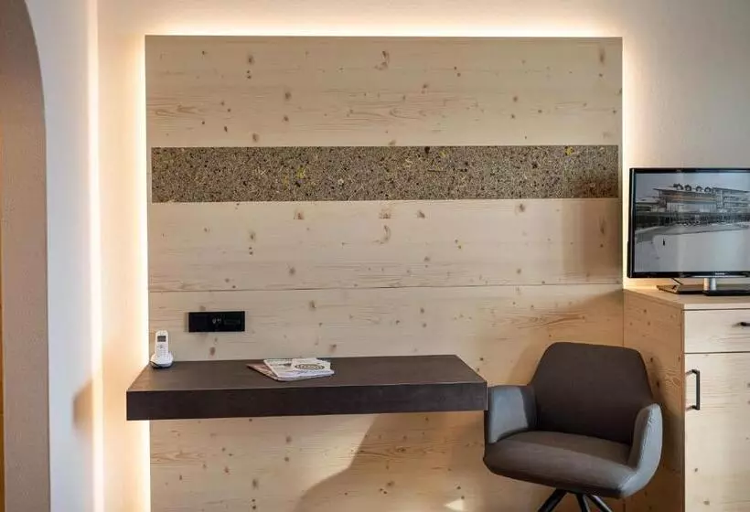 ガーデンビュースタンダードルーム, Landrefugium Obermüller Spa & Naturresort 4,5 Sterne