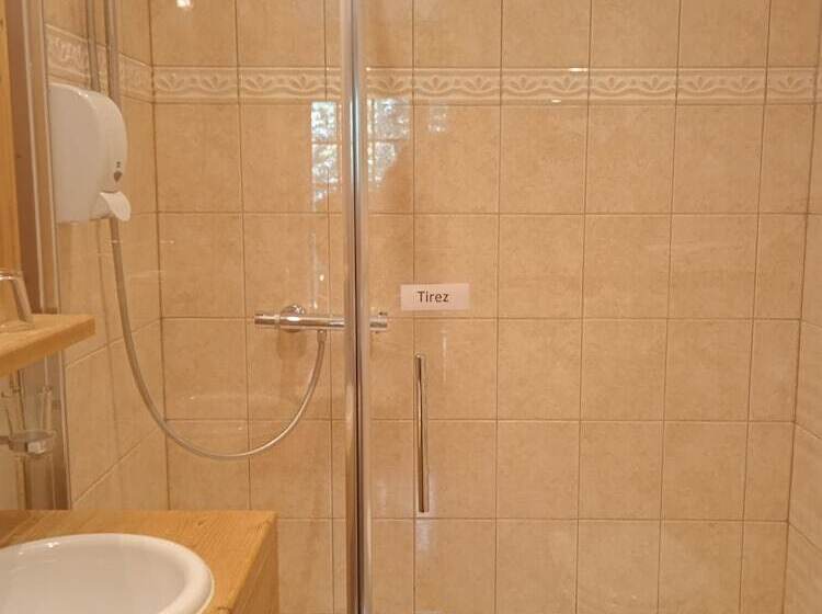 חדר סטנדרט, Les Sapins