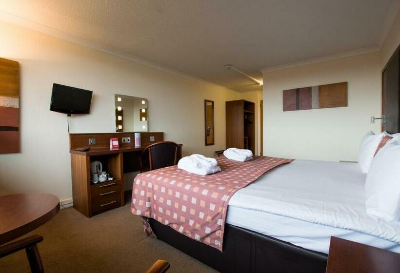 Номер Стандарт, Muthu Glasgow River