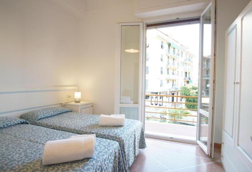 침실 4개 아파트, Nazionale