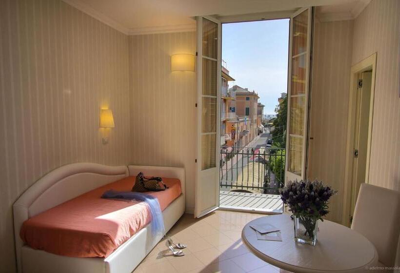 주니어 스위트 발코니, Nazionale