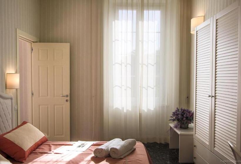 주니어 스위트 발코니, Nazionale