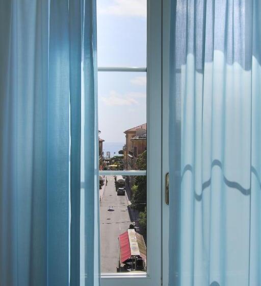 발코니 수피리어 룸, Nazionale