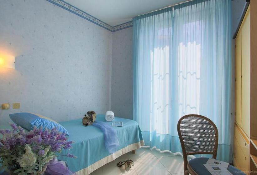 스탠다드 싱글 룸, Nazionale