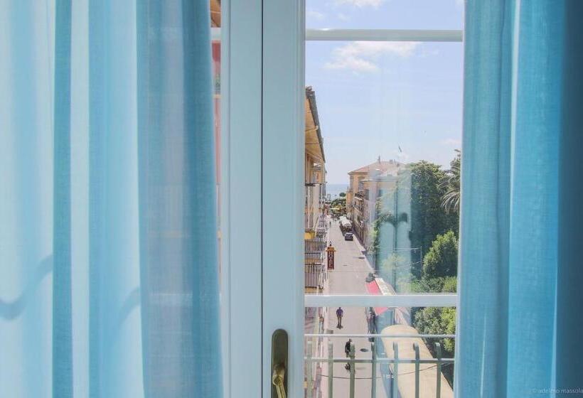 스탠다드 싱글 룸, Nazionale